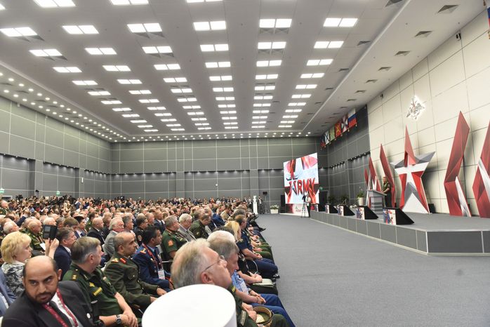 Рабочий визит Андрея Воробьева на Международный военно-технический форум «АРМИЯ-2018»