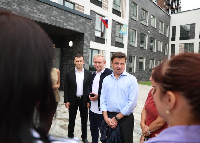 Андрей Воробьев проверил готовность к открытию ОЦ "Старт"