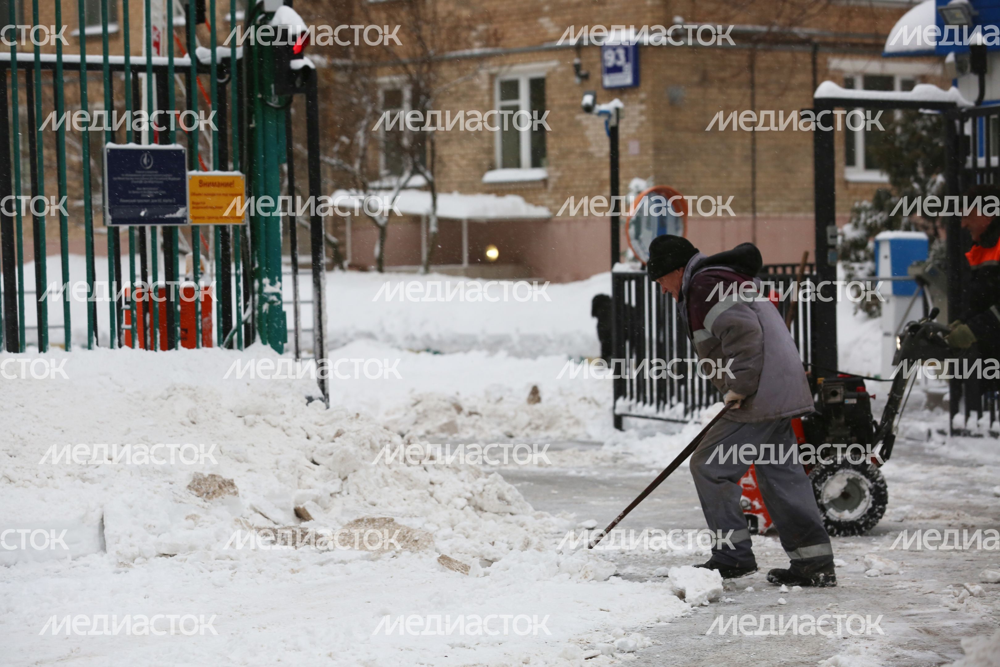 Снегопад в Москве