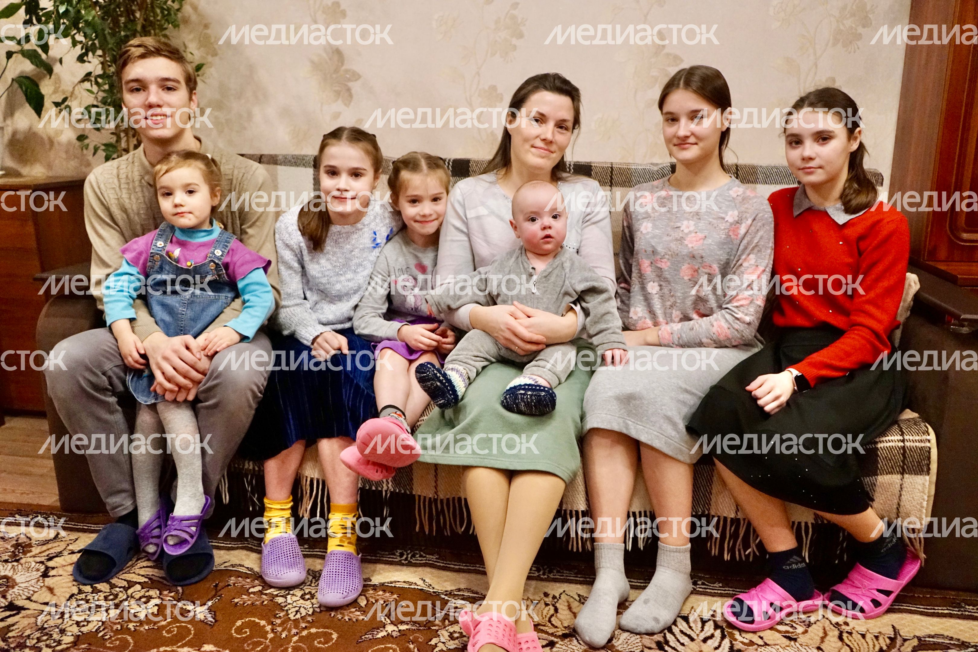 Многодетная семья в Павловском Посаде