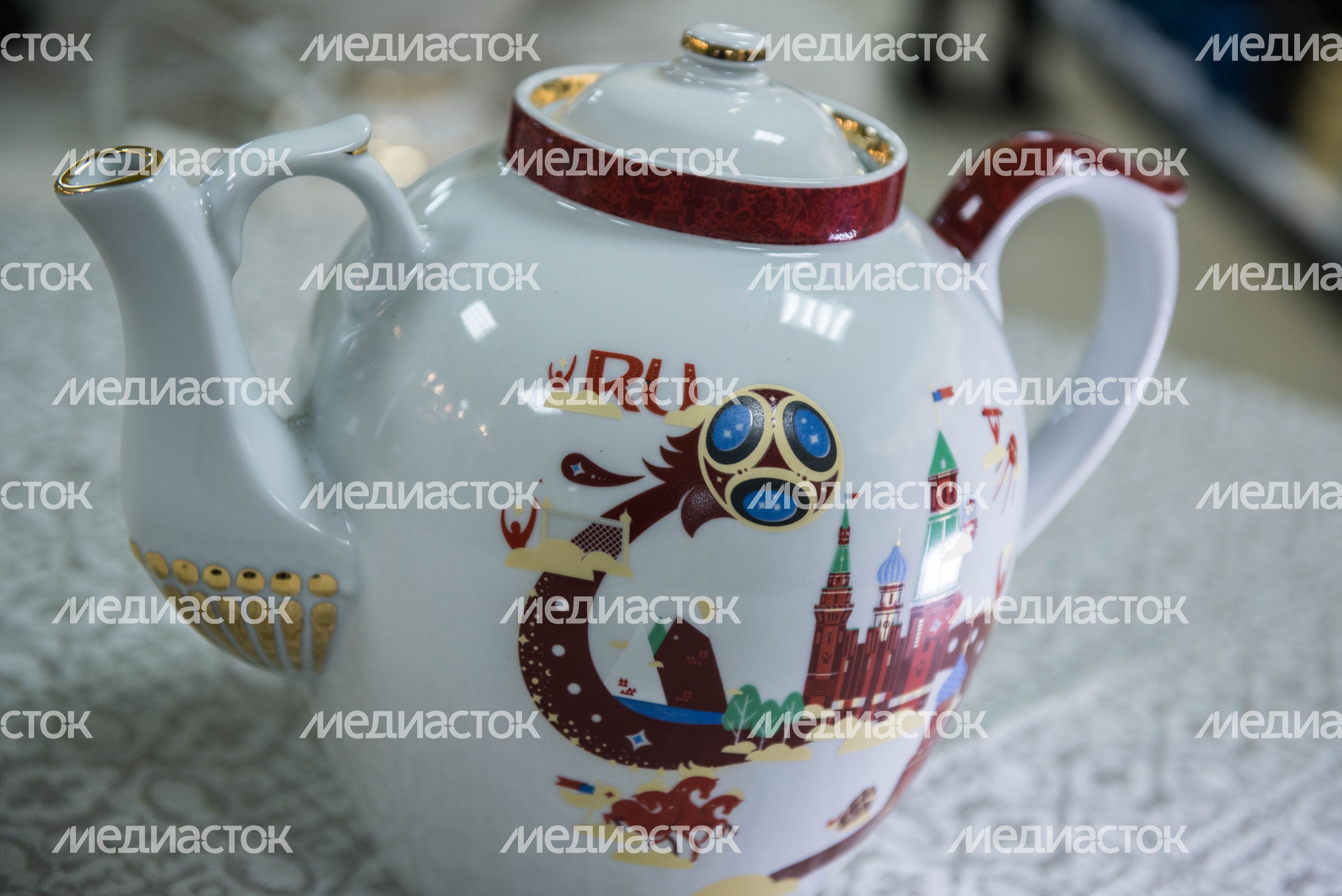 Производство сувениров ЧМ‑2018 на заводе «Дулевский фарфор»