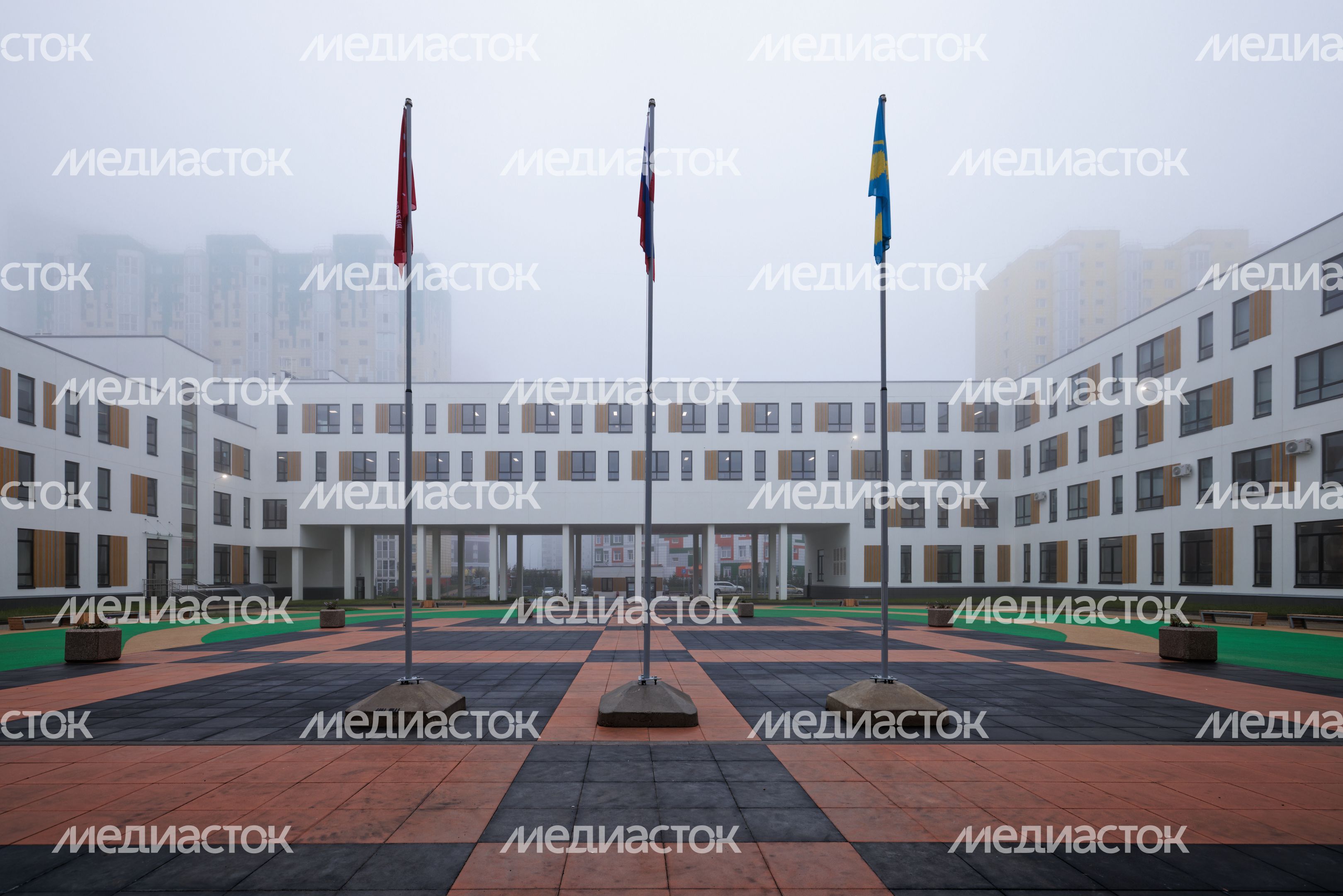 Новая Андреевская средняя общеобразовательная школа в деревне Голубое Новая Андреевская средняя общеобразовательная школа в деревне Голубое