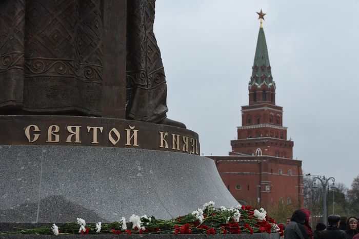 Памятник князю Владимиру в Москве