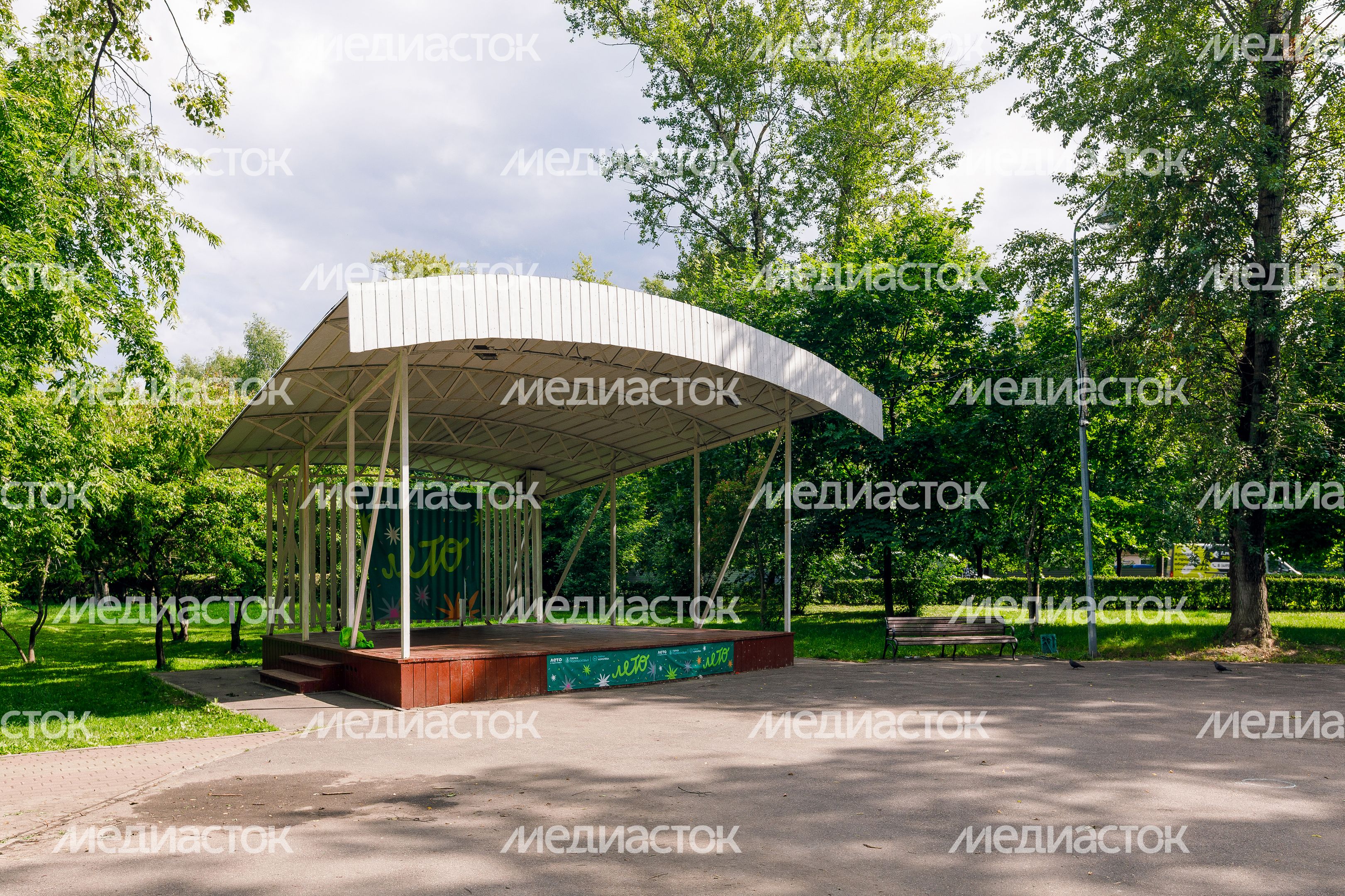 Сцена в парке «Костино» в Королеве