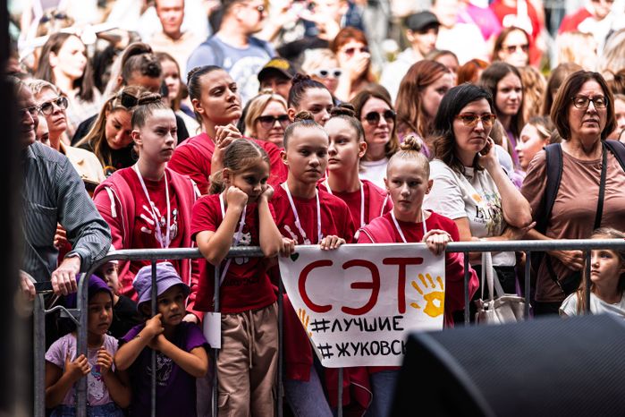 Более 20 тыс. зрителей посетили гала-концерт фестиваля современного танца «Город танцует в парках» в Реутове