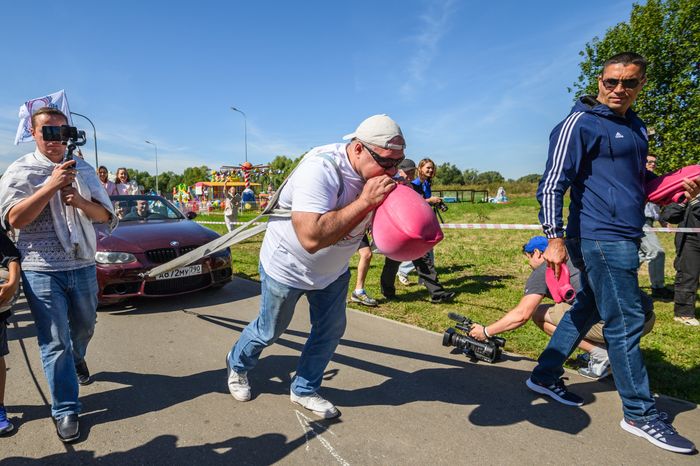 Русский Халк Сергей Агаджанян на фестивале «Нежный Fest 2024» в Бронницах