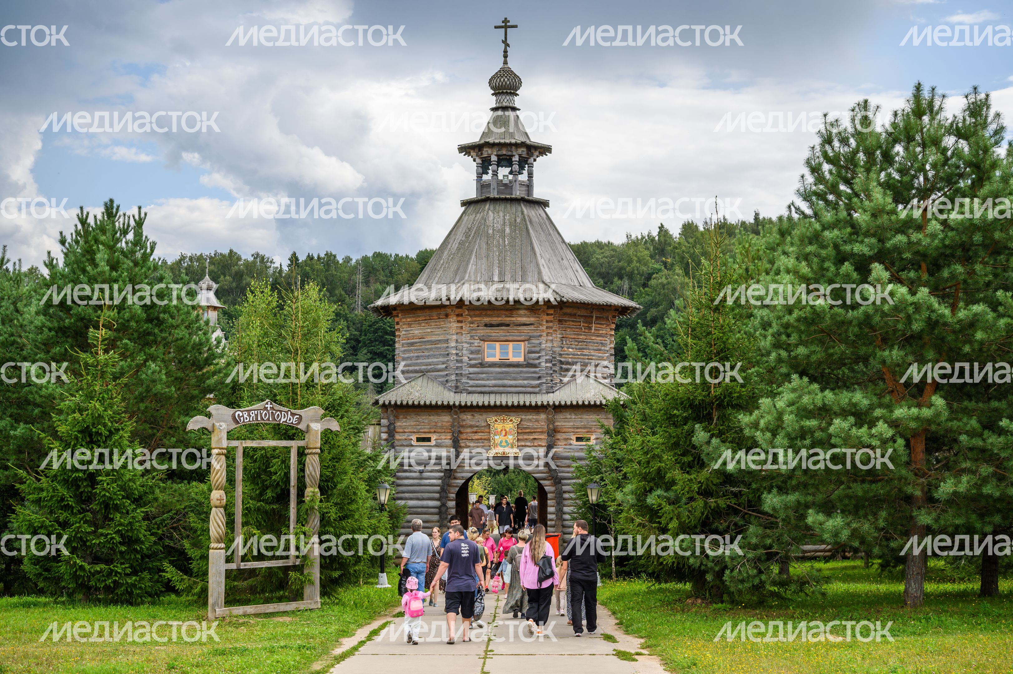 Источник Гремячий ключ в Сергиевом Посаде Источник Гремячий ключ в Сергиевом Посаде