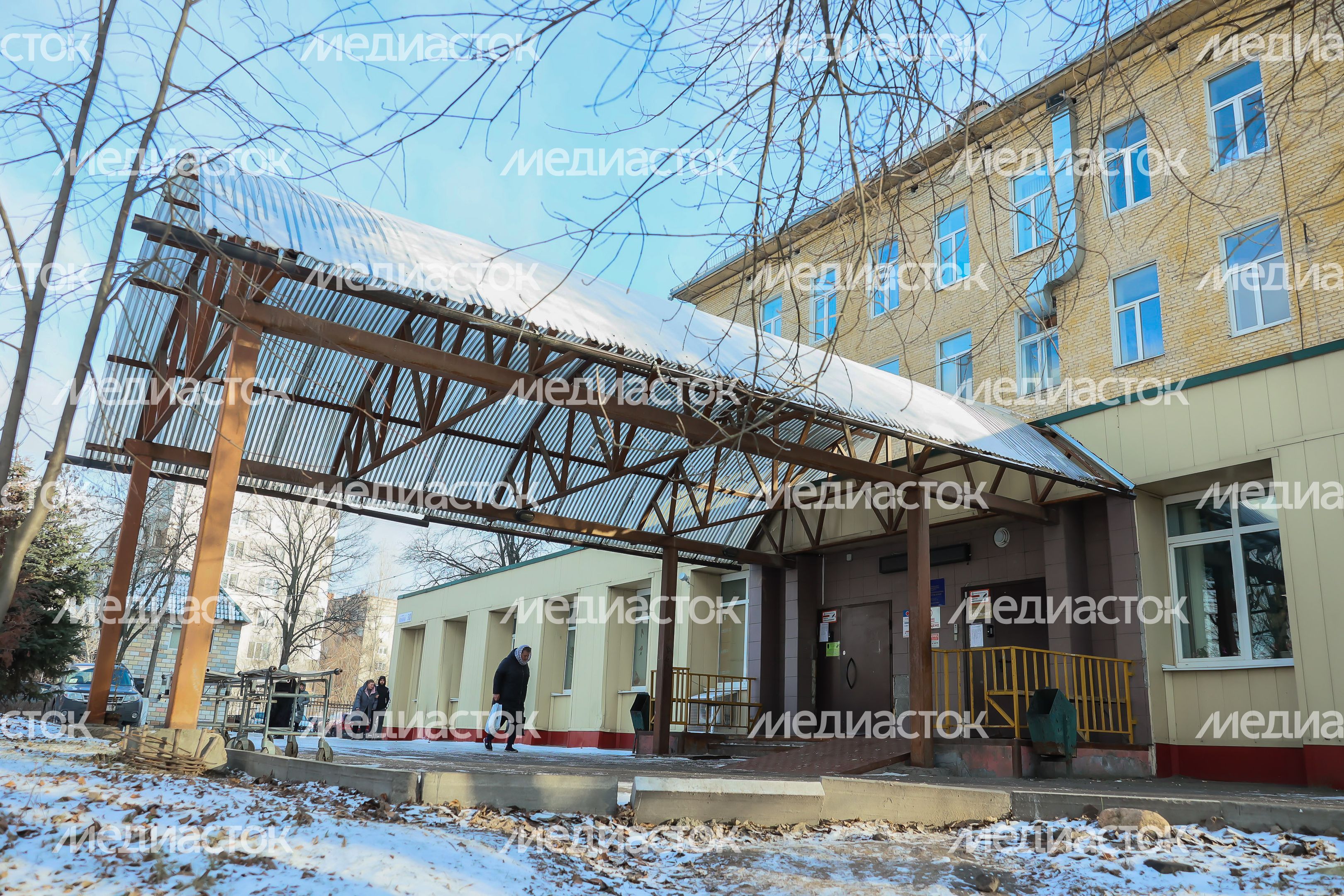 Ход капремонта поликлиники в Дзержинском