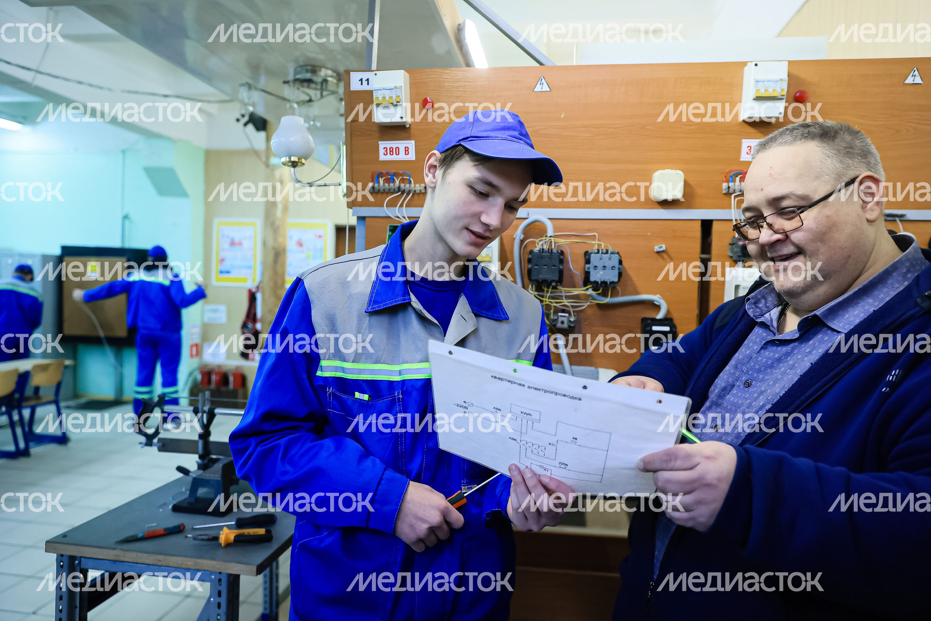Посещение Губернатором Павлово-Посадского Техникума