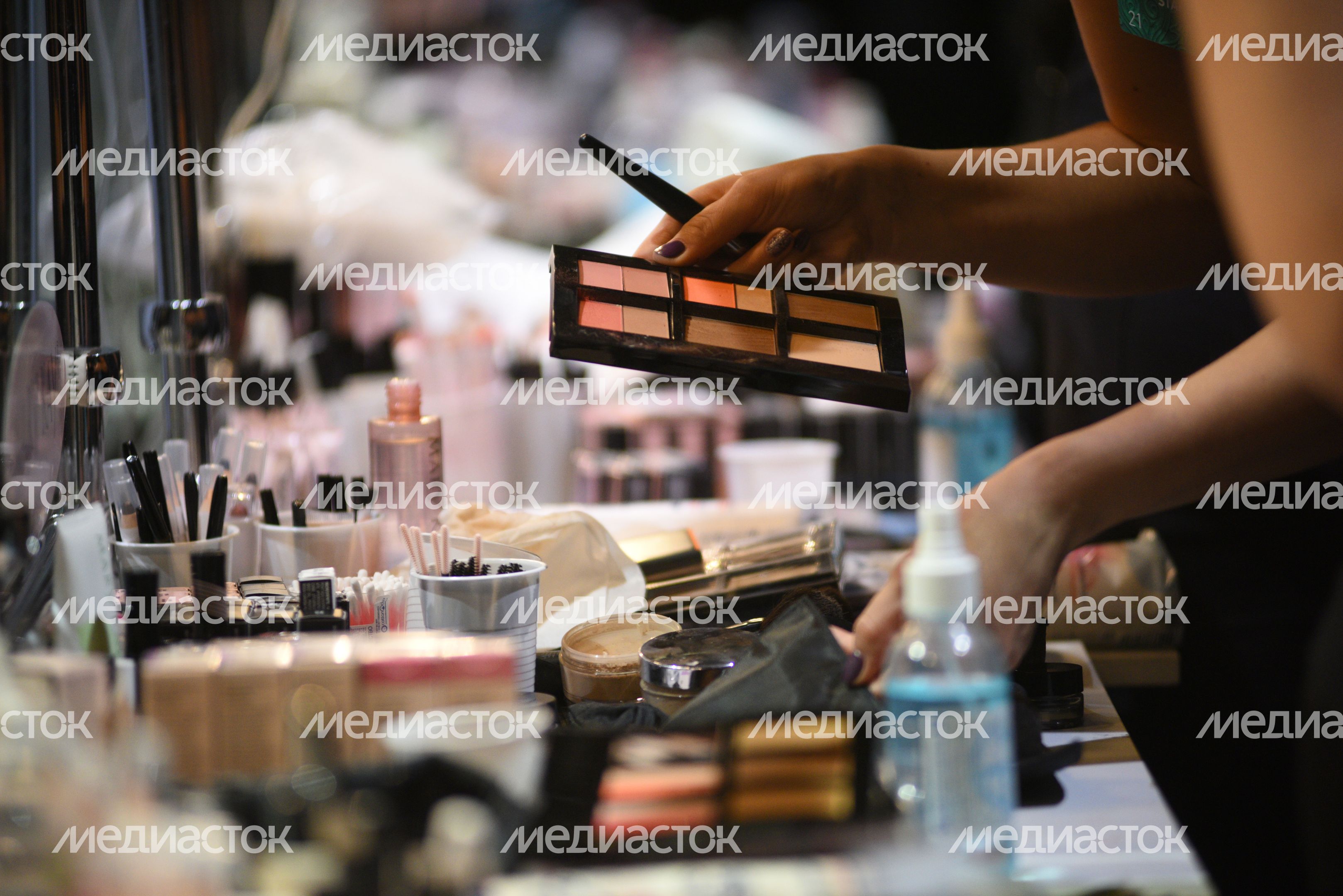 Неделя моды Mercedes-Benz Fashion Week Russia в Москве Неделя моды Mercedes-Benz Fashion Week Russia в Москве