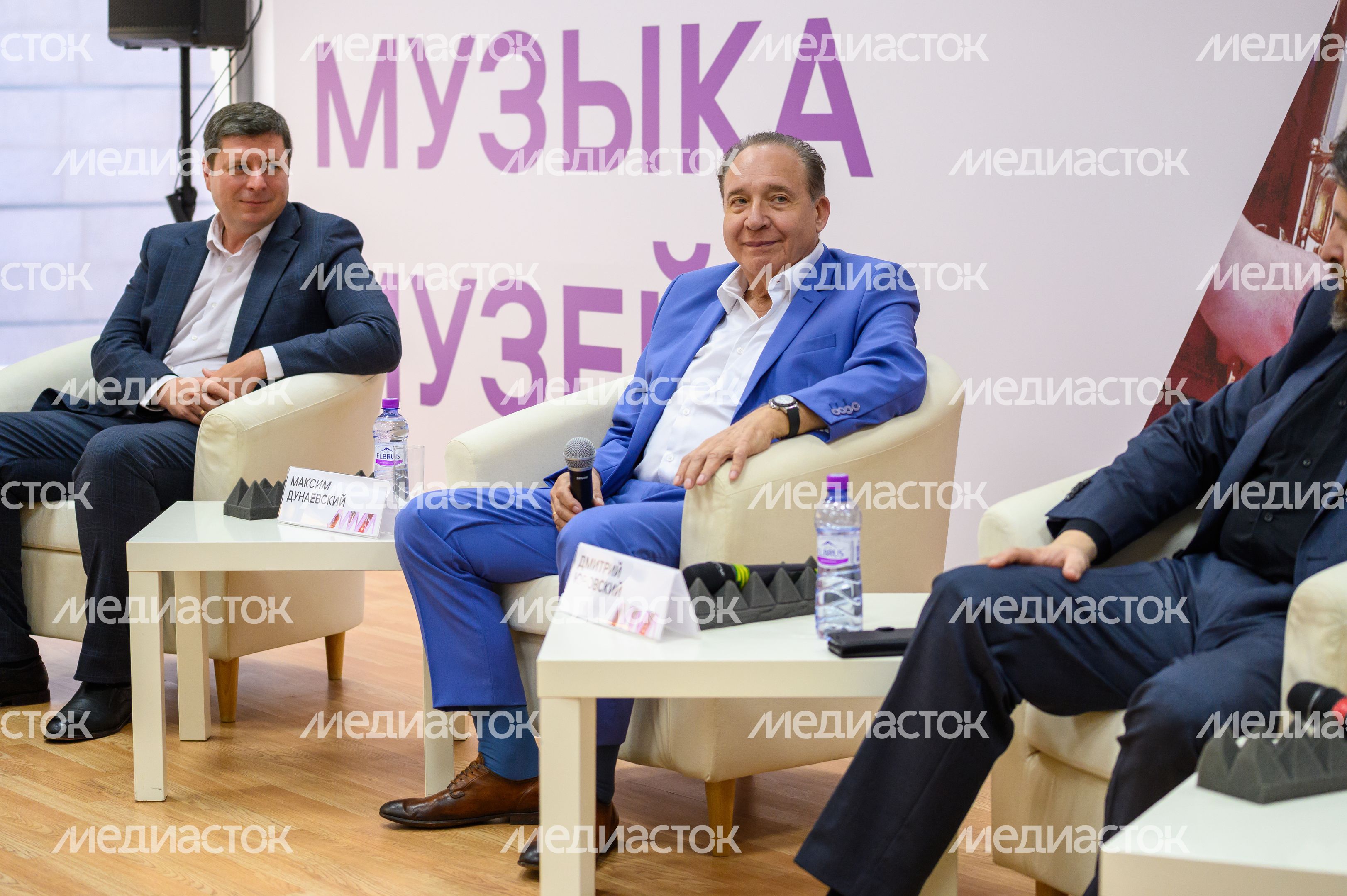 Павел Родин и Максим Дунаевский на открытии VIII Фестиваля классической музыки «Лето. Музыка. Музей» в Истре Павел Родин и Максим Дунаевский на открытии VIII Фестиваля классической музыки «Лето. Музыка. Музей» в Истре