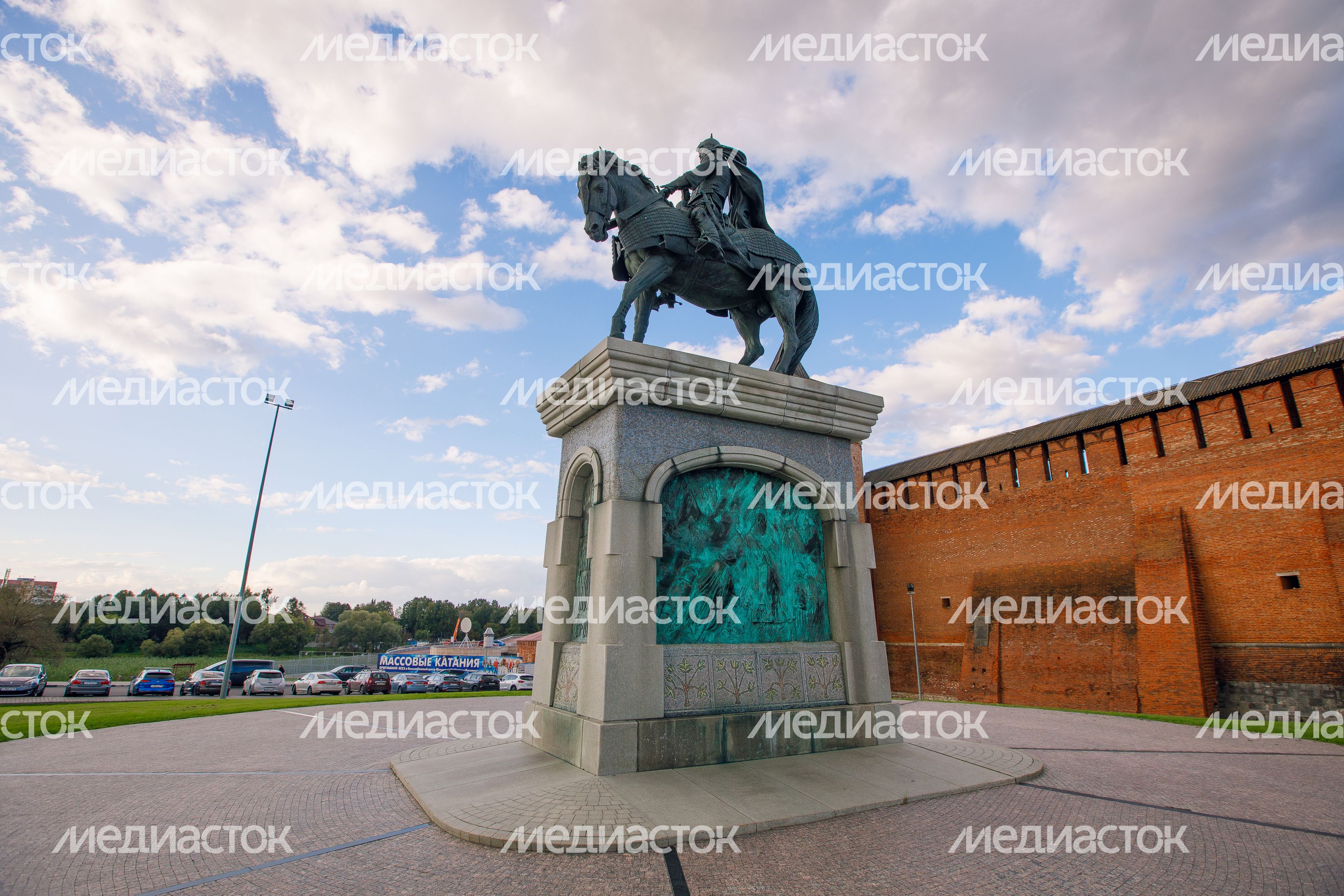 Коломна. Памятник Дмитрию Донскому Коломна. Памятник Дмитрию Донскому