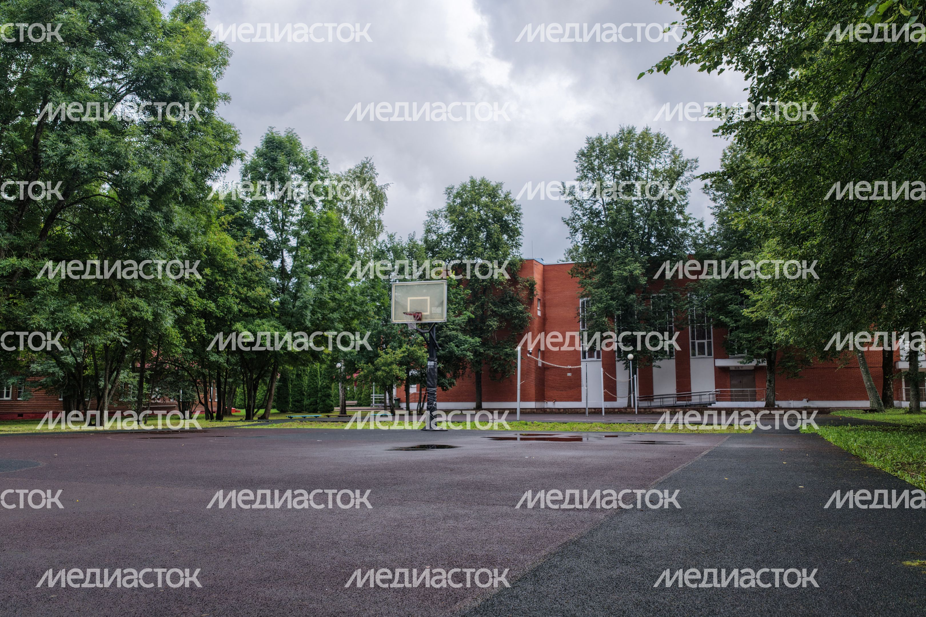 Летняя смена 2025 в детском оздоровительном лагере "Литвиново" Летняя смена 2025 в детском оздоровительном лагере "Литвиново"