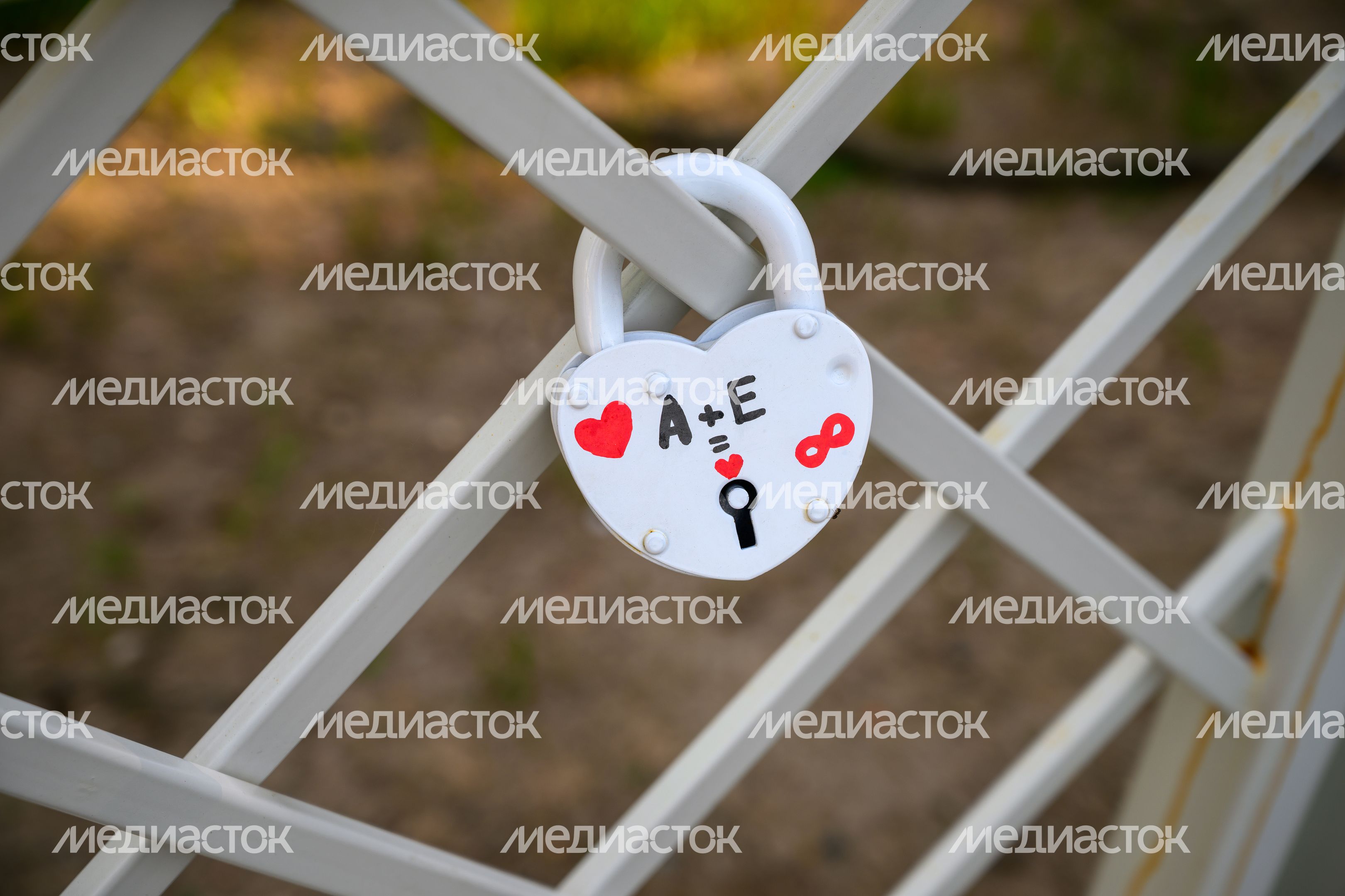 Замок молодоженов в Красногорском городском парке после благоустройства Замок молодоженов в Красногорском городском парке после благоустройства