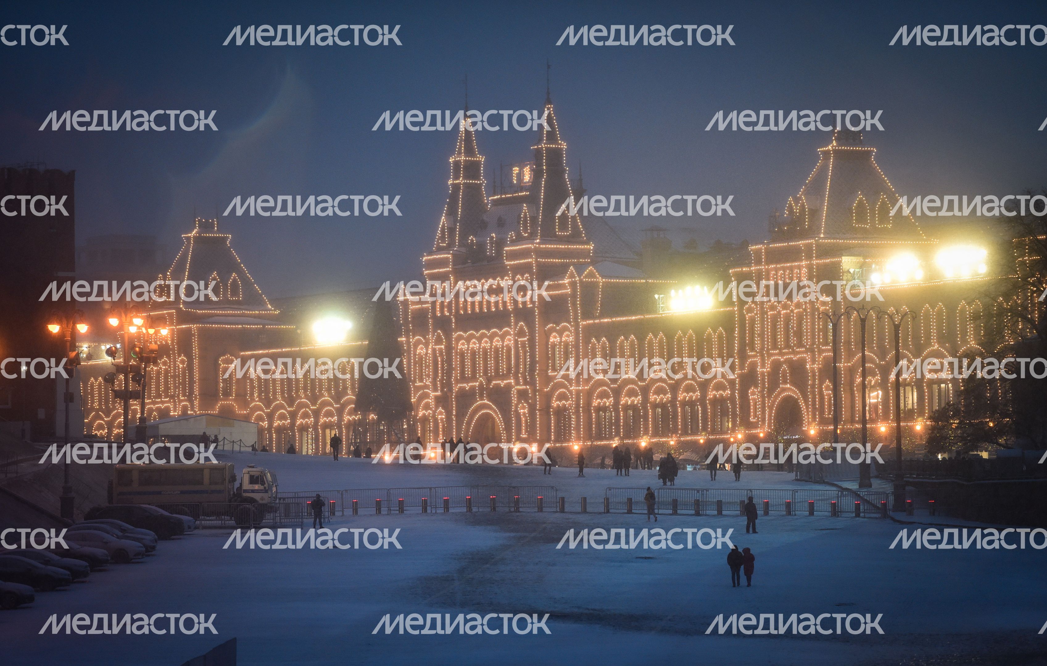 Первый снег в Москве