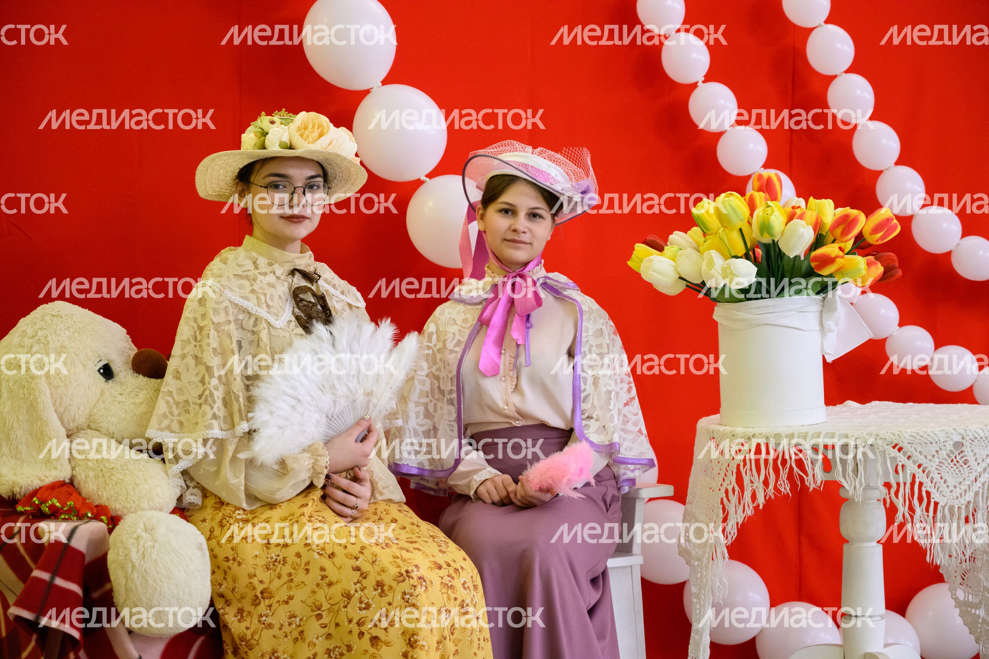 Репетиция в музыкально-драматическом театре Дворца культуры им. Г. Конина в Егорьевске