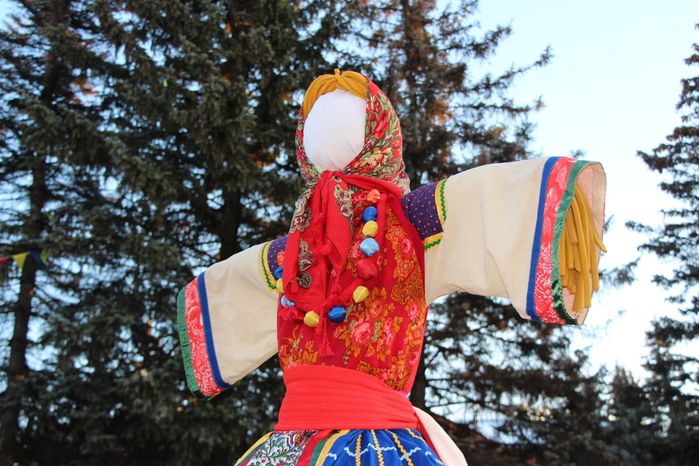 Празднование Масленицы в Долгопрудном