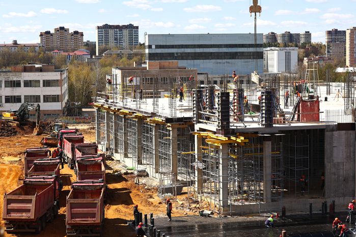 Проверка Губернатором Подмосковья хода строительства Московской областной детской больницы