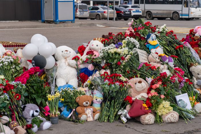 Мемориал памяти погибших в «Крокус Сити Холле» в Красногорске
