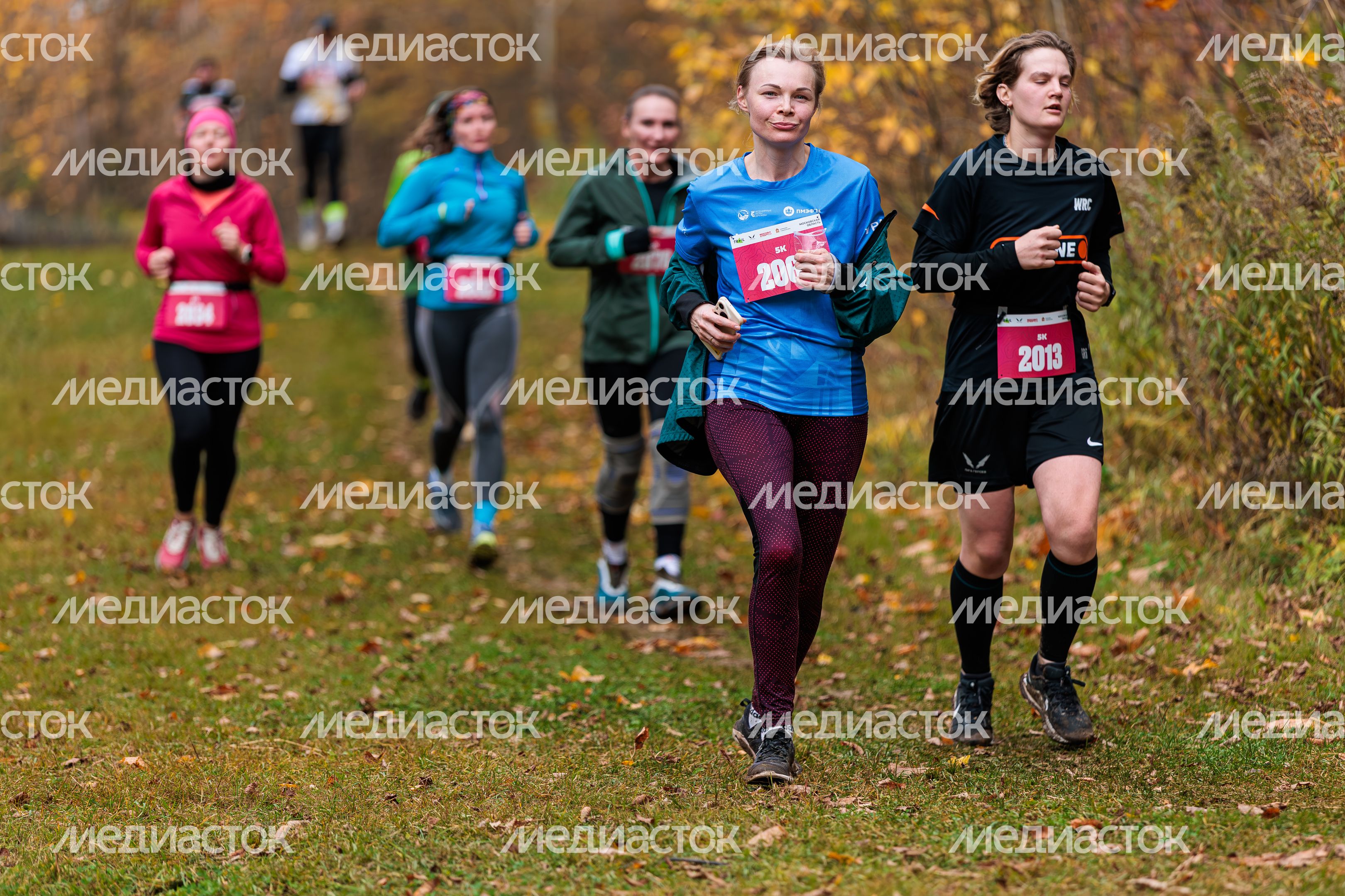 Забег Hero League Trail на 1, 5 и 10 км по пересеченной местности в Красногорске