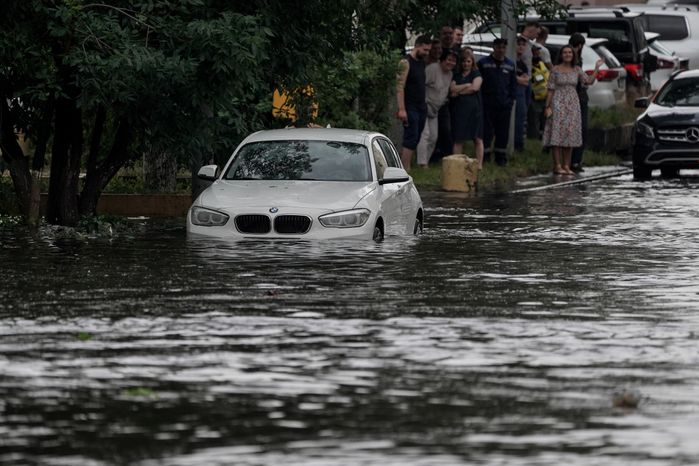 Последствия ливня в Москве
