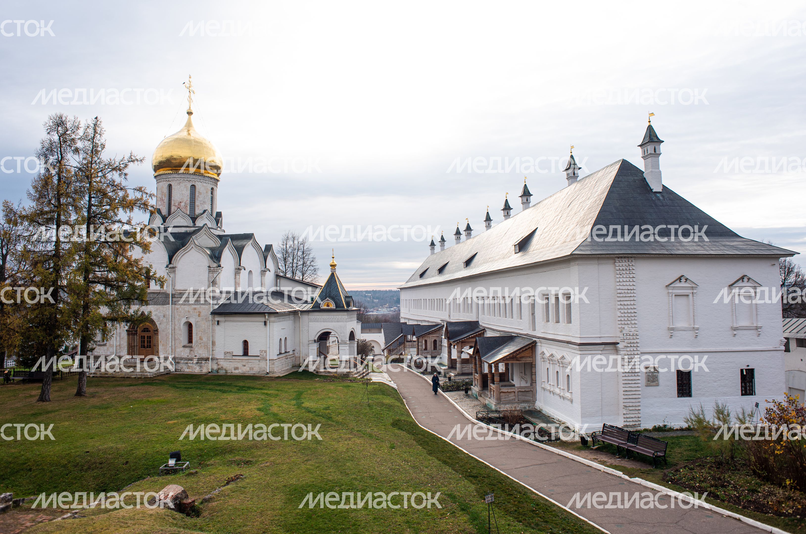 Осенние виды Саввино-Сторожевского Монастыря