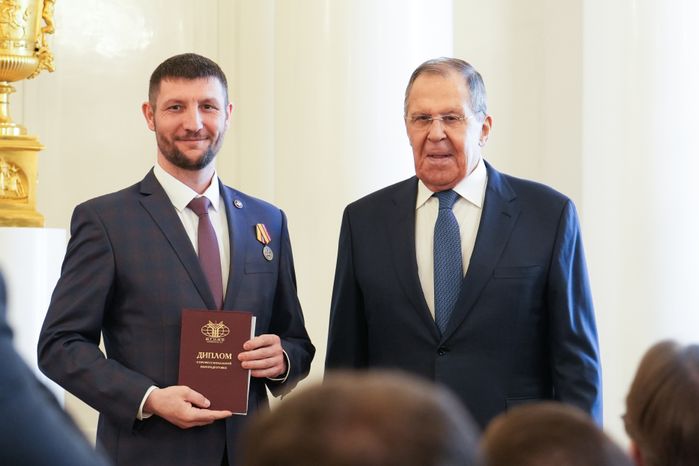 В МИДе вручили дипломы ветеранам СВО, прошедшим обучение для работы на госслужбе
