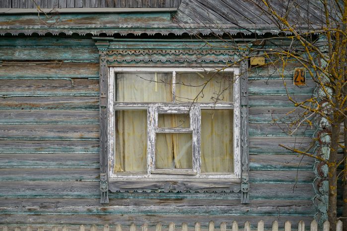 Виды города Дрезна. Старинный дом с наличниками