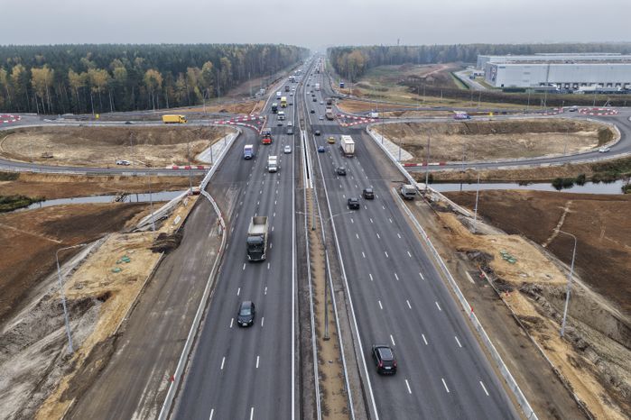 Строительство развязки с мостом через реку Скалба