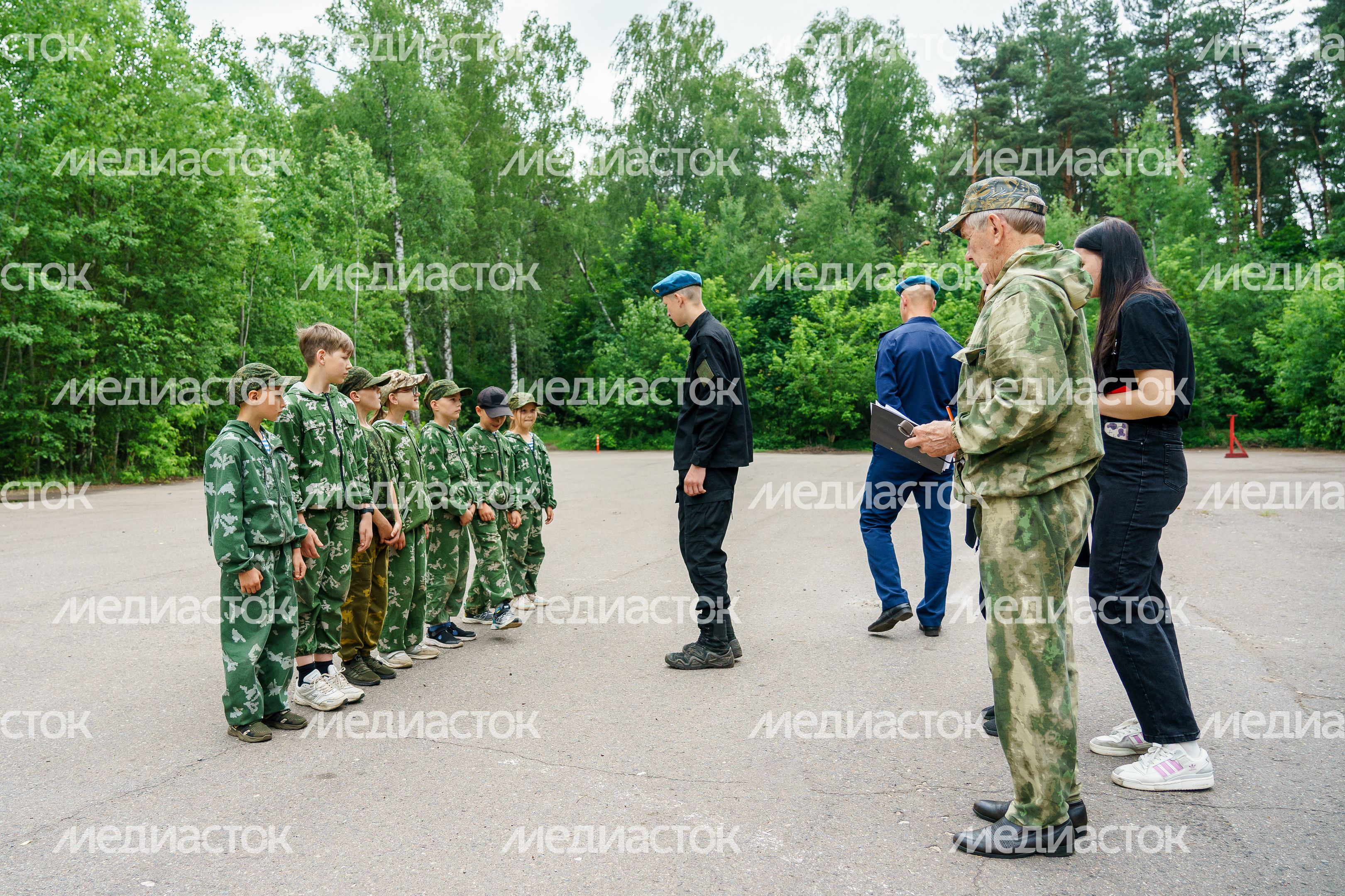 Межрегиональные соревнования воспитанников военно-патриотических клубов «Суворовские сборы» в Раменском Межрегиональные соревнования воспитанников военно-патриотических клубов «Суворовские сборы» в Раменском