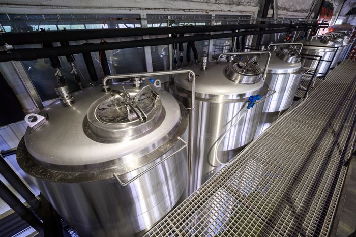Экскурсия на пивоварню Zagovor Brewery в Мытищах