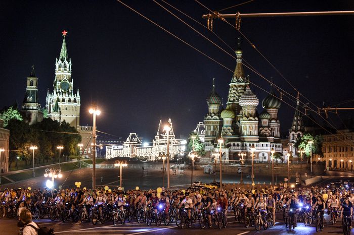 Второй ночной велопарад в Москве