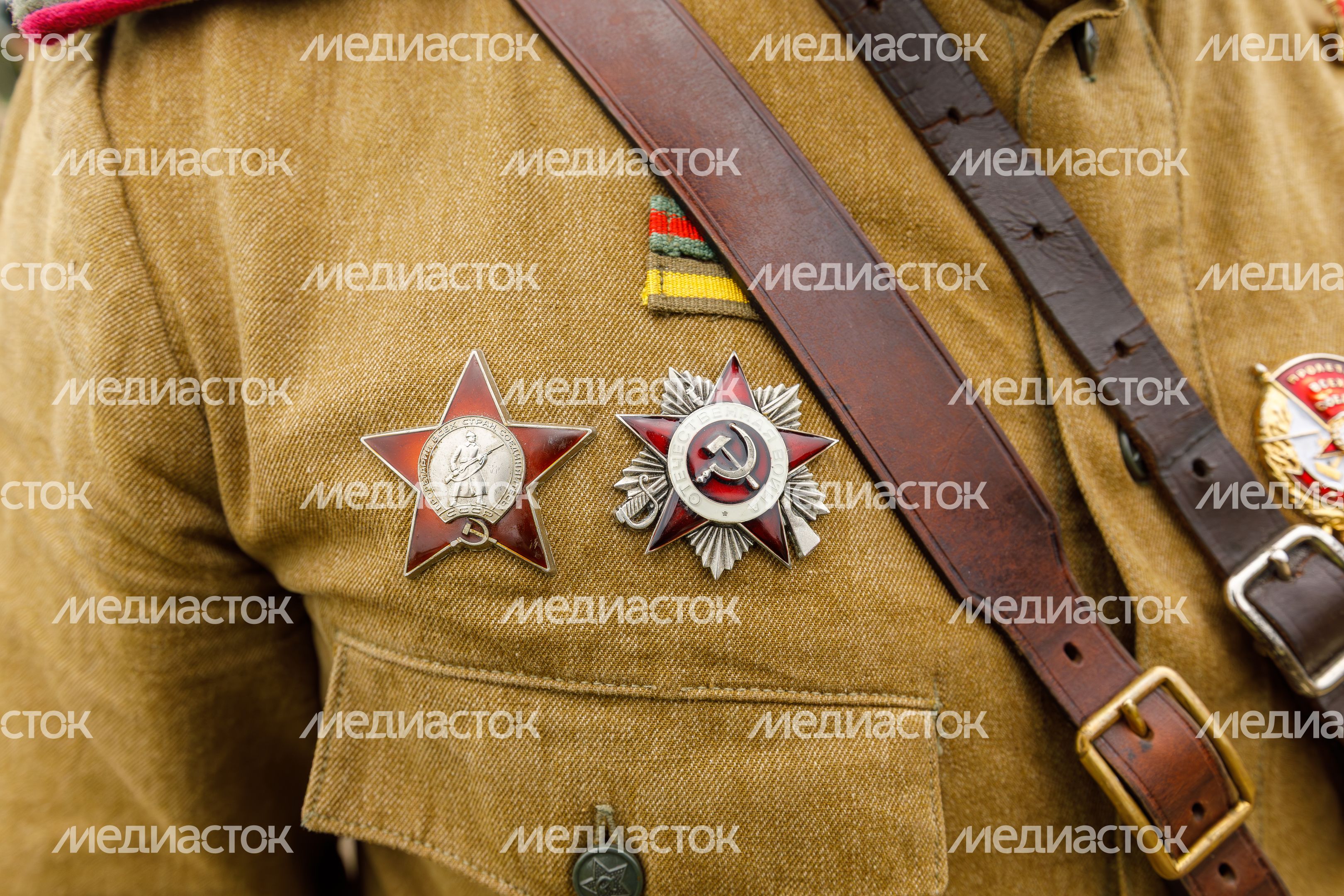 День Победы в Центральном парке «Патриот» Одинцовского округа: военно-историческая реконструкция «В логове зверя» День Победы в Центральном парке «Патриот» Одинцовского округа: военно-историческая реконструкция «В логове зверя»