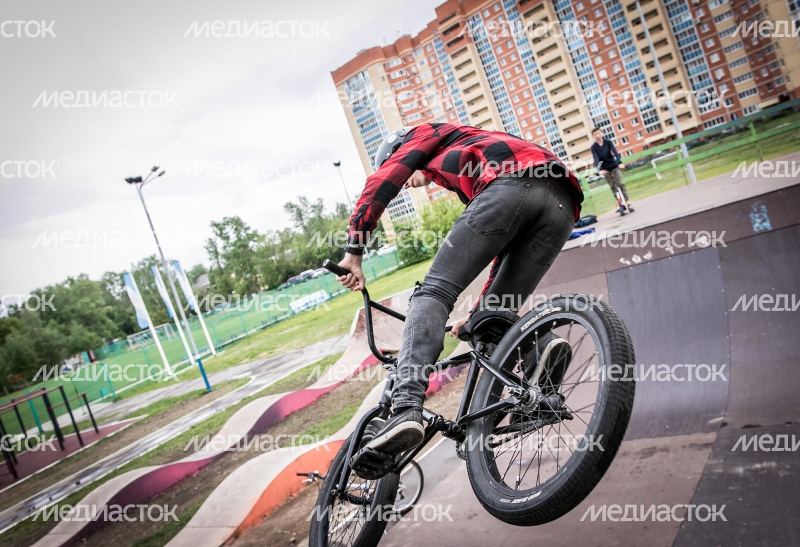 Открытие стадиона «Вымпел» в Королеве