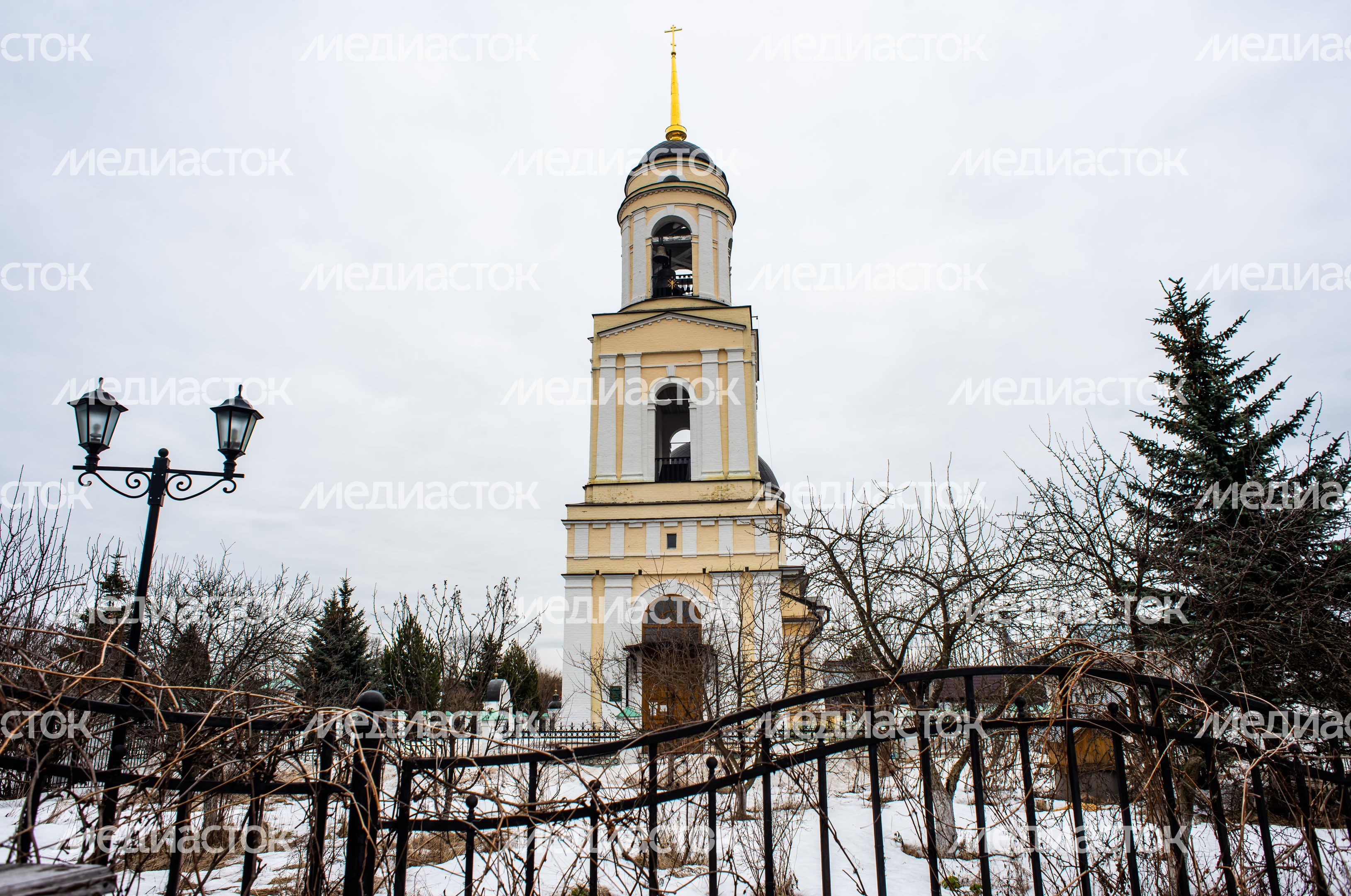 Церковь Преображения Господня в Радонеже
