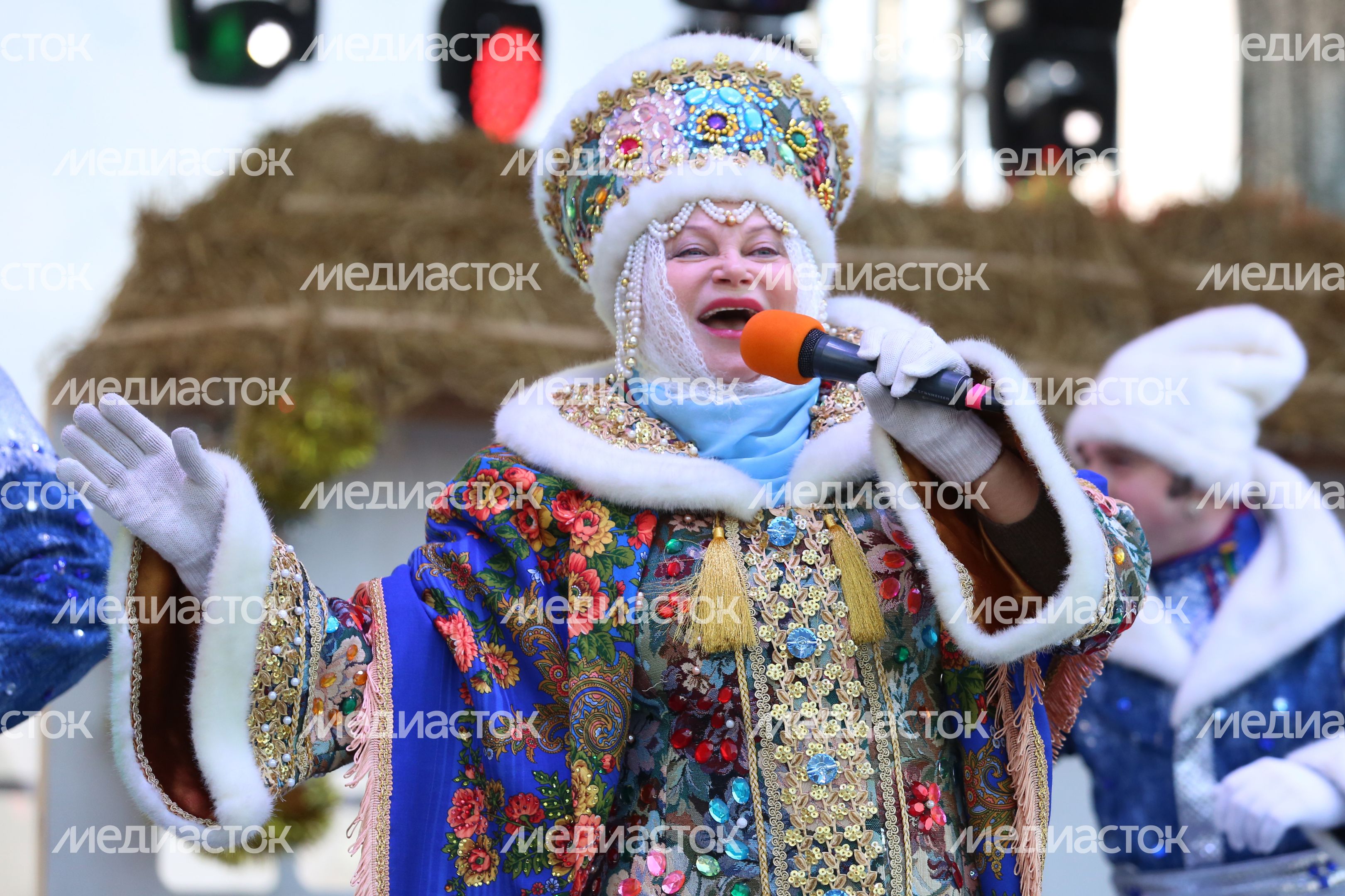 Рождественские гуляния в парке Победы в Москве Рождественские гуляния в парке Победы в Москве