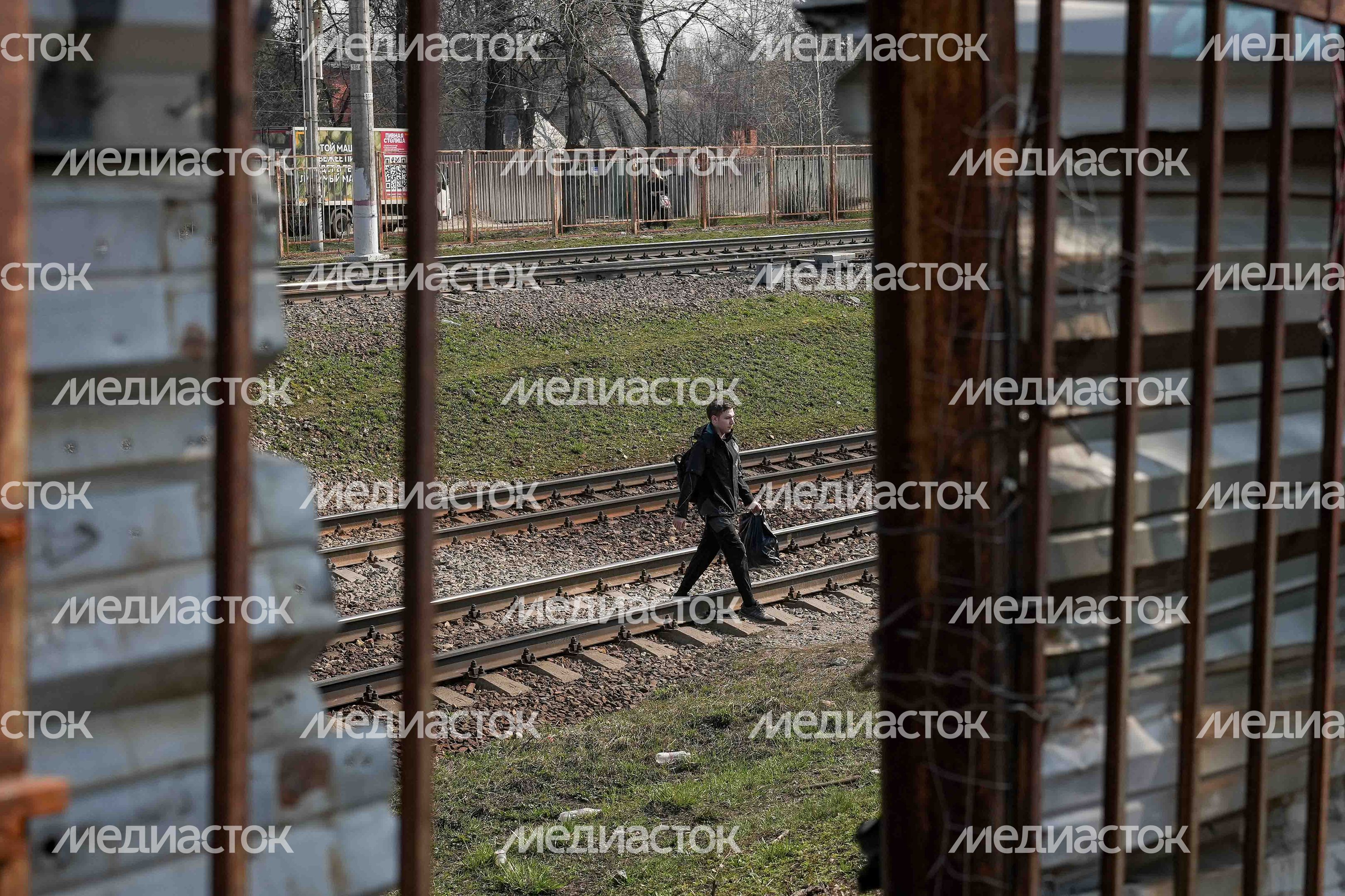 Проверка строительства пешеходного перехода в Люберцах Губернатором Подмосковья