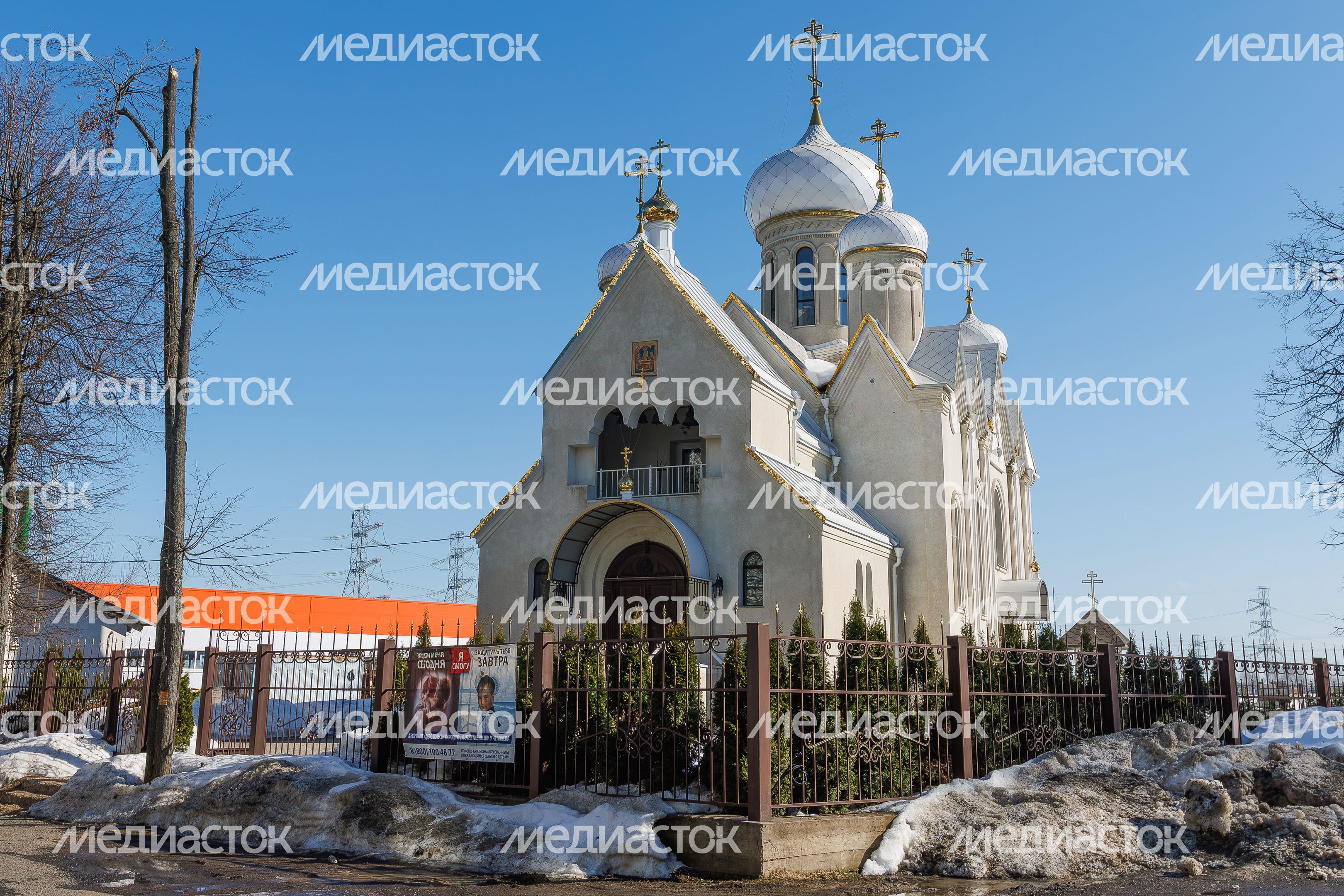 Церковь Успения Пресвятой Богородицы в поселке Челюскинский Пушкинского округа Церковь Успения Пресвятой Богородицы в поселке Челюскинский Пушкинского округа