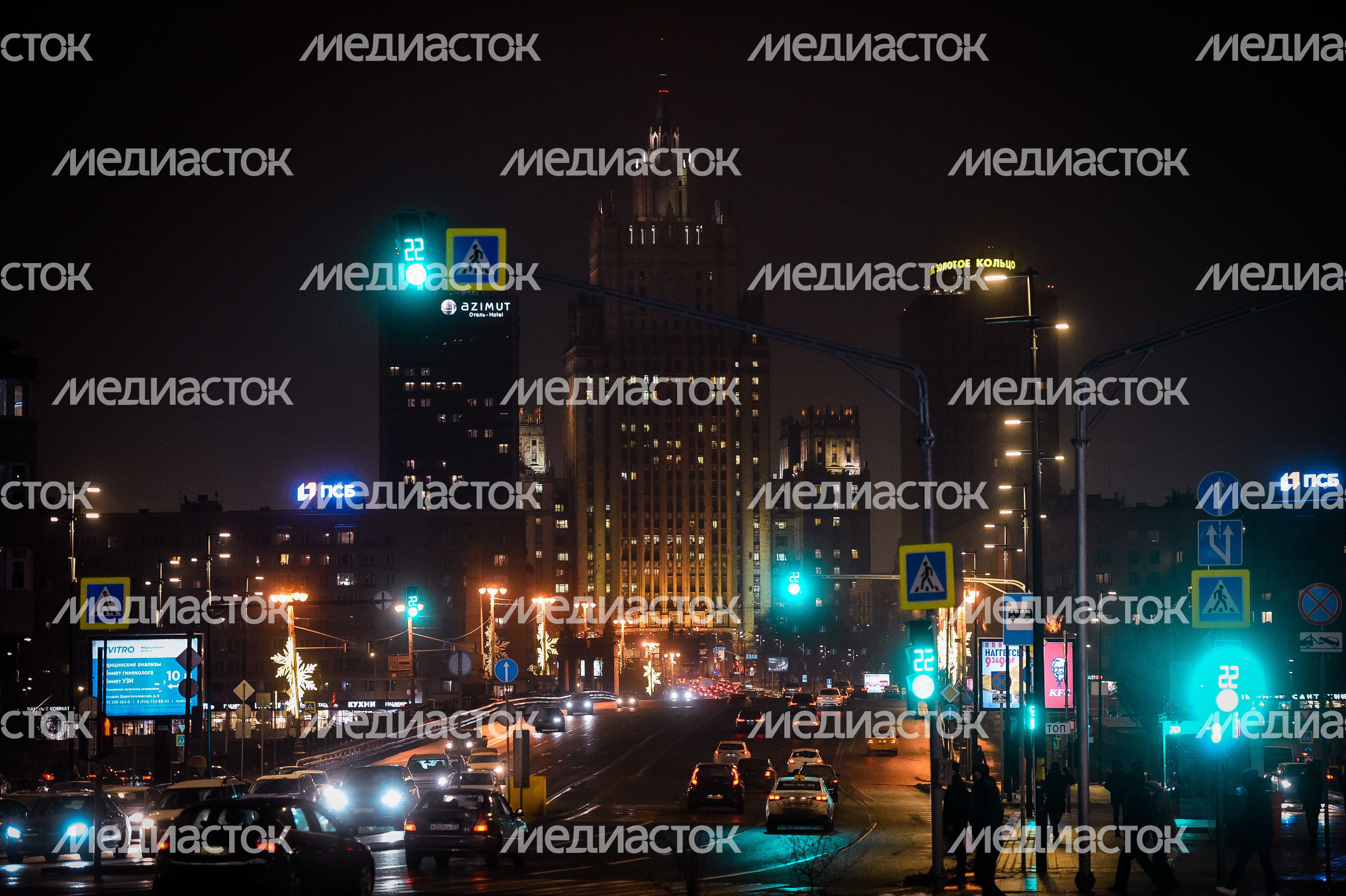 Новогодняя иллюминация в Москве