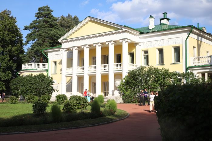 Горки Ленинские Усадьба