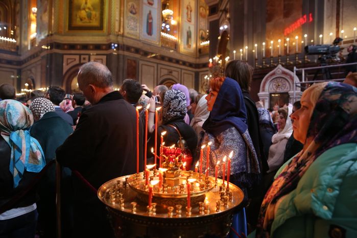 Пасхальное богослужение в Храме Христа Спасителя в Москве