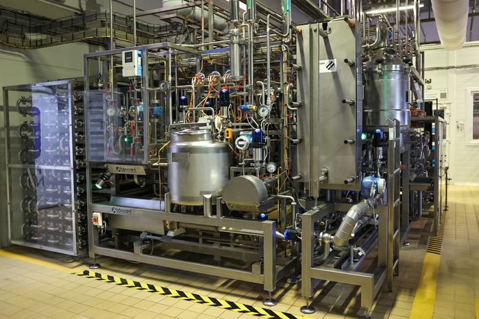 Молкомбинат "Чеховский" - самый большой завод молочной продукции в России