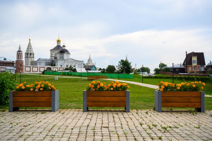 Богородице-Рождественский Бобренев мужской монастырь в селе Старое Бобренево округа Коломна