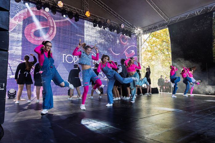 Гала-концерт фестиваля современного танца «Город танцует в парках» в Реутове