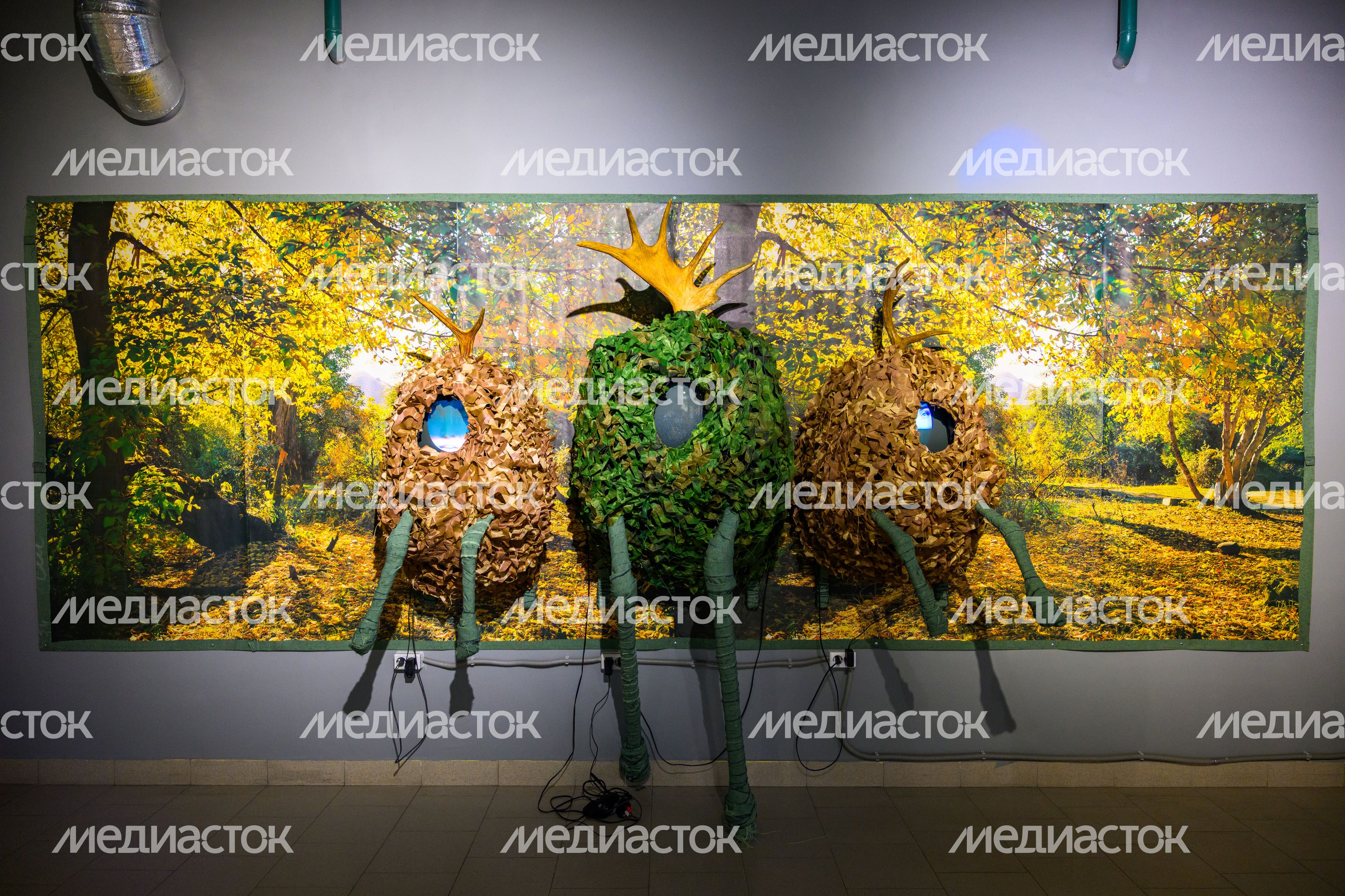 Выставка «Дом от погреба до чердака» в арт-пространстве «Цехъ» на фестивале современного искусства «Перезагрузка» в Зарайске Выставка «Дом от погреба до чердака» в арт-пространстве «Цехъ» на фестивале современного искусства «Перезагрузка» в Зарайске