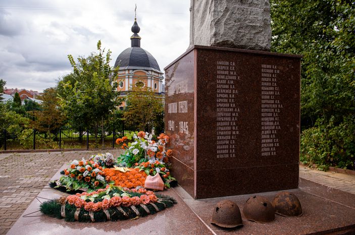 Памятник воинам-коренёвцам в Люберецком районе
