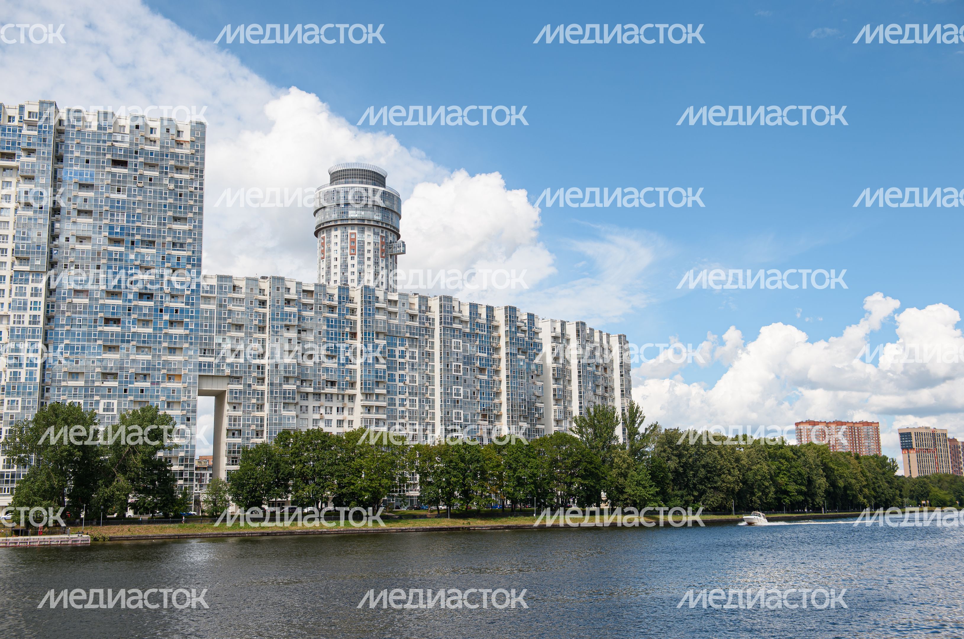 Летние виды Парка Экоберег