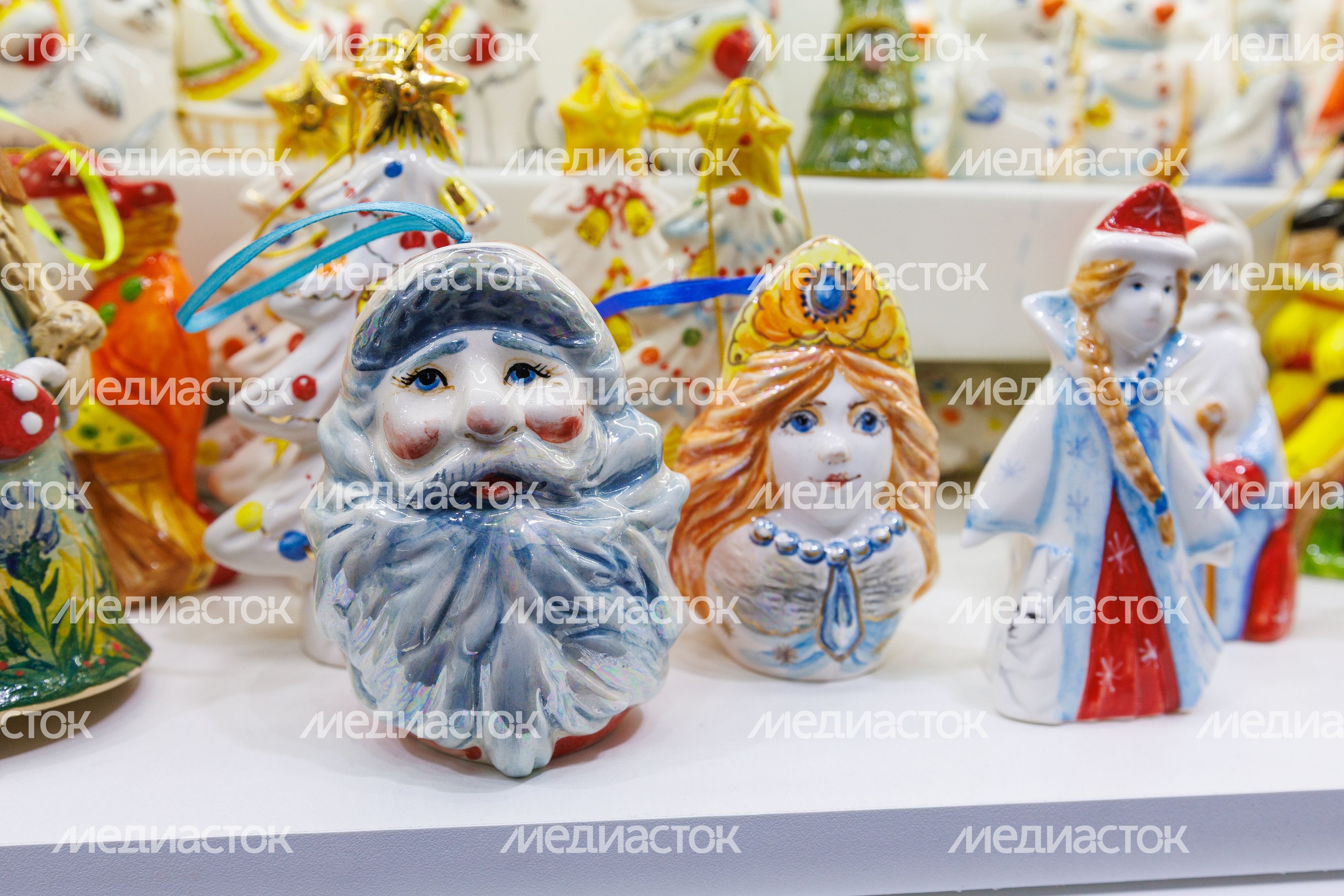 Сувениры народных промыслов Подмосковья на выставке-ярмарке «Ладья» Сувениры народных промыслов Подмосковья на выставке-ярмарке «Ладья»
