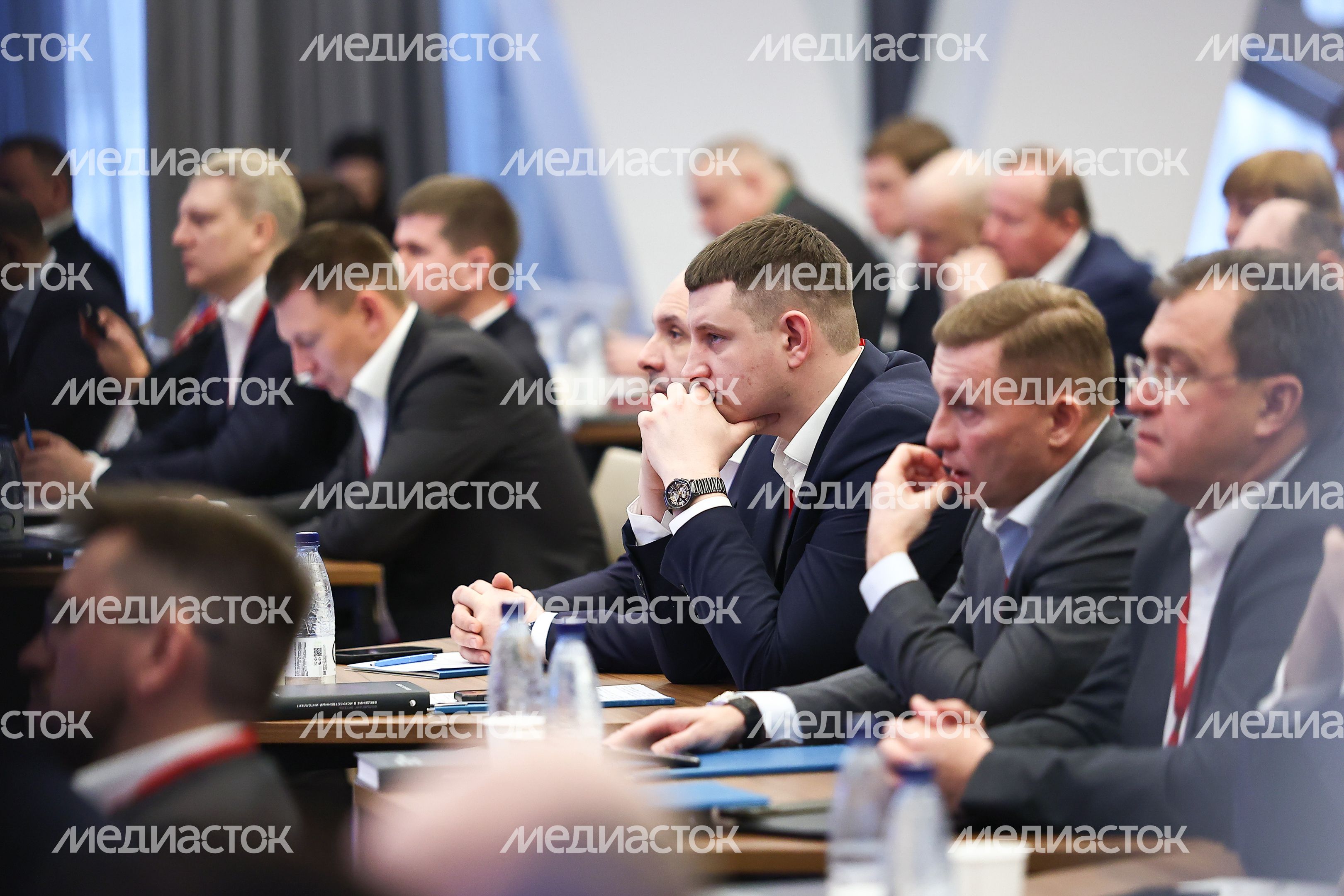 Обучающий семинар для членов правительства региона и глав округов на тему искусственного интеллекта с участием Губернатора Подмосковья