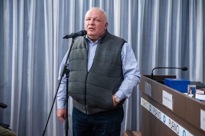 Презентация книги Александра Чумикова «Москва-400. Кам-са-мол! 90-е»